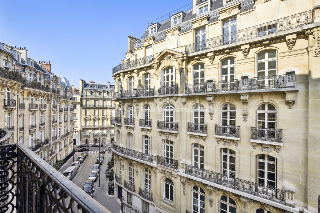 Appartement à Paris 16ème