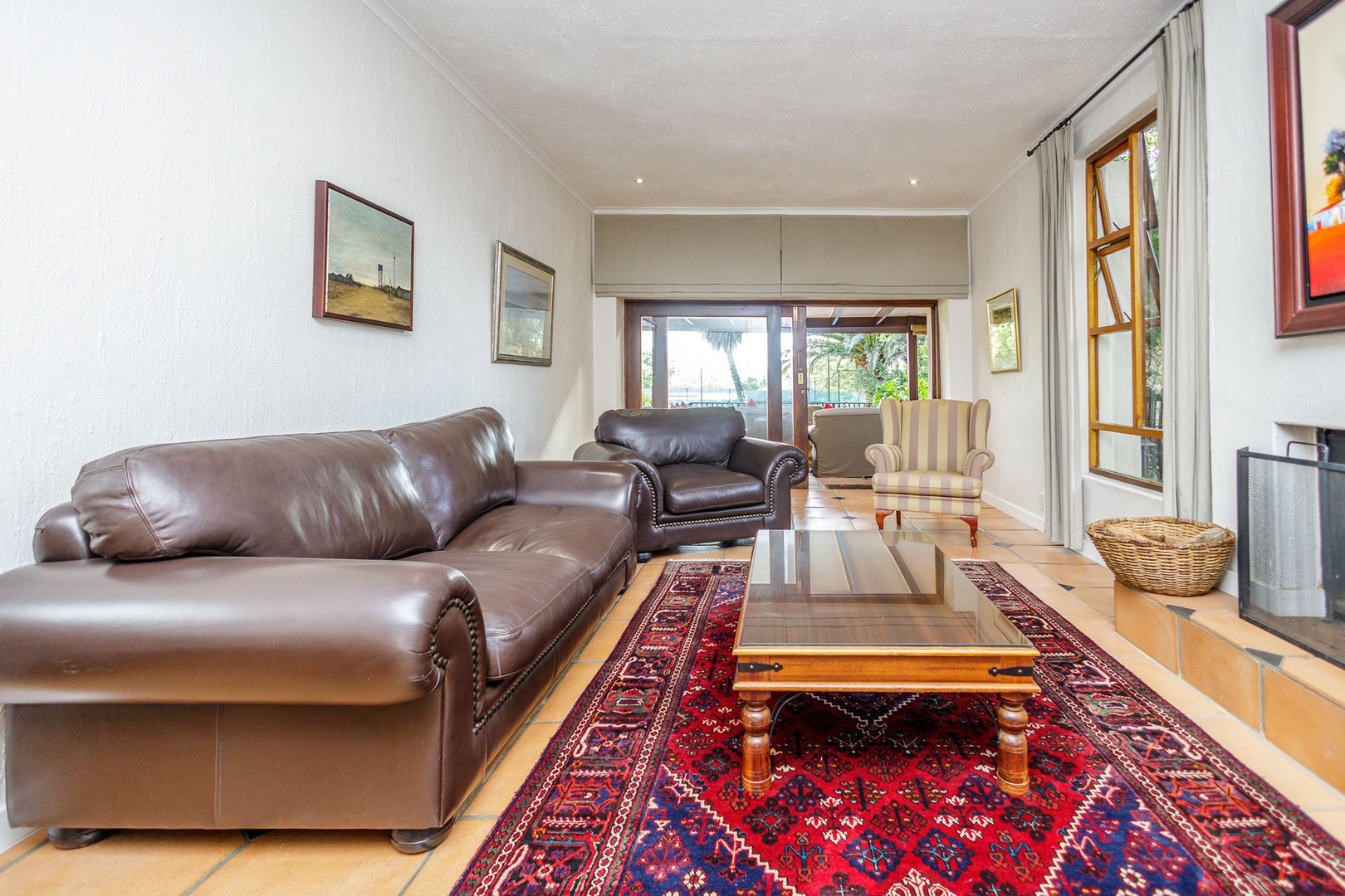 House in Craighall Park - Formal Lounge