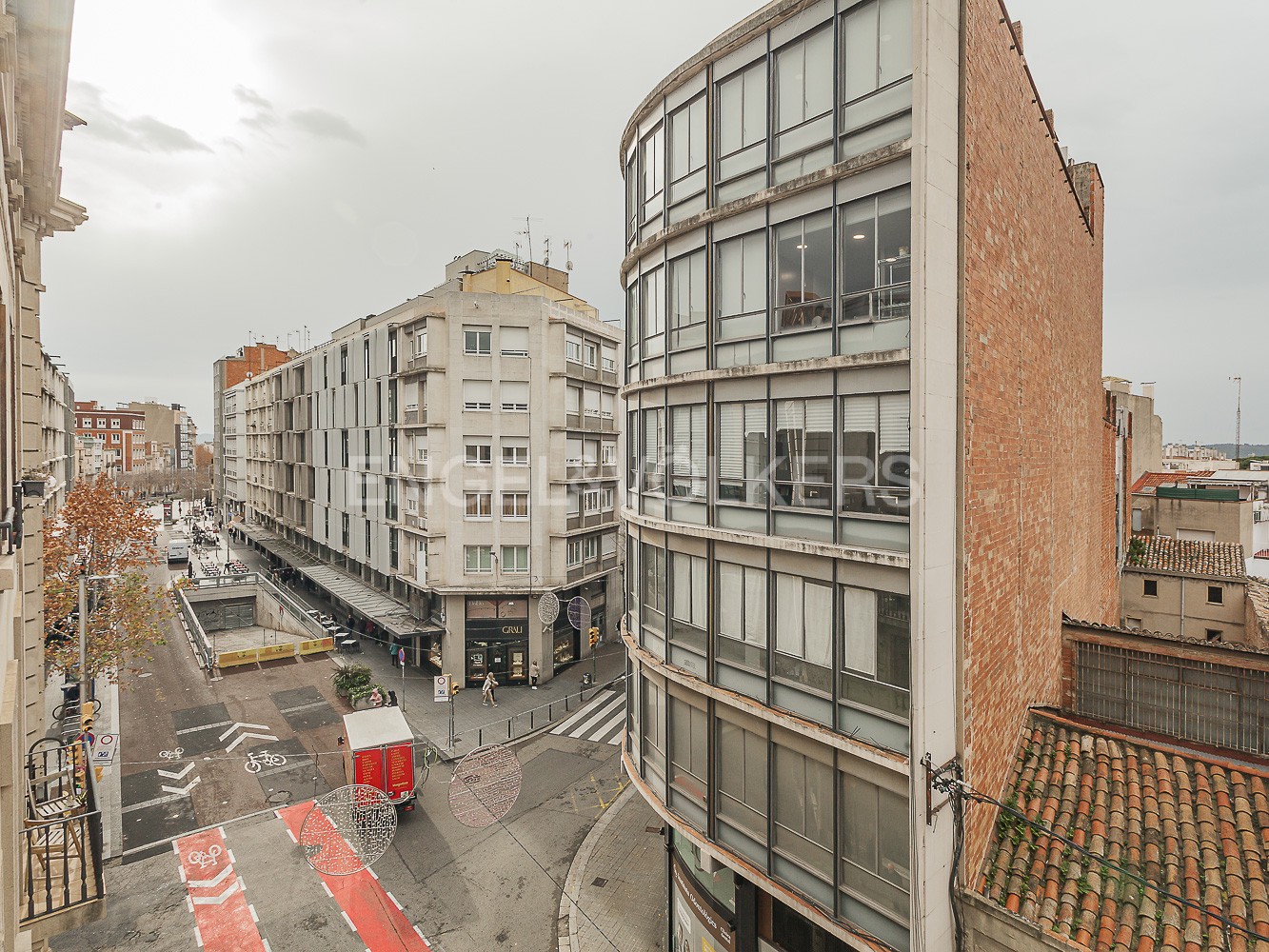 Amplio piso en la mejor zona de Sabadell