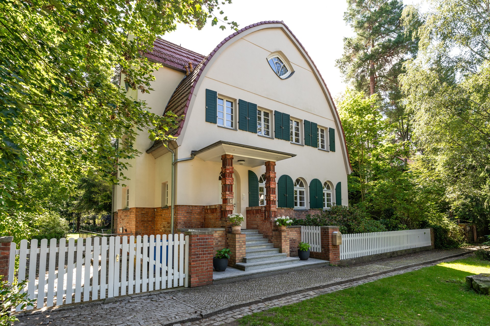 Erstklassige Landhausvilla in Babelsberg