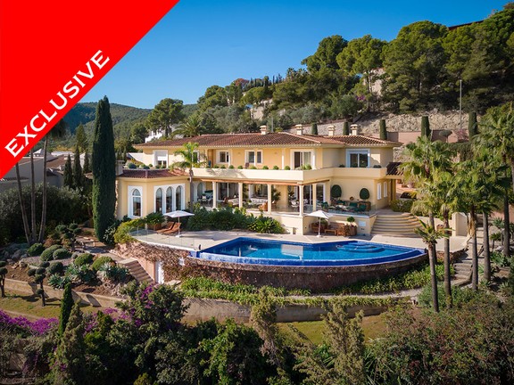 Classic luxury villa with fantastic sea views in Son Vida, Palma de Mallorca