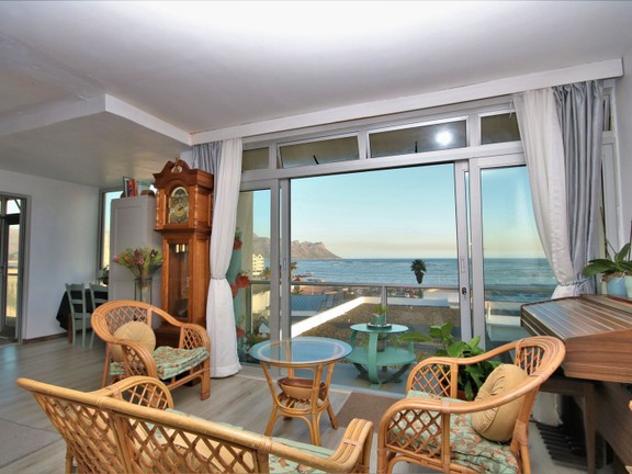 2 Bedroom Apartment in Strand North, Western Cape, South Africa