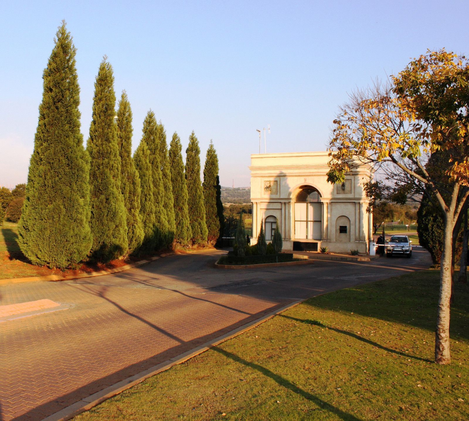 Land in Beau Rivage - Estate entrance