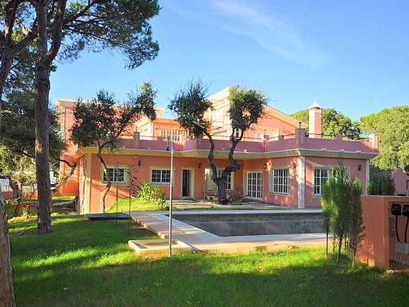 Villa en Hacienda Las Chapas