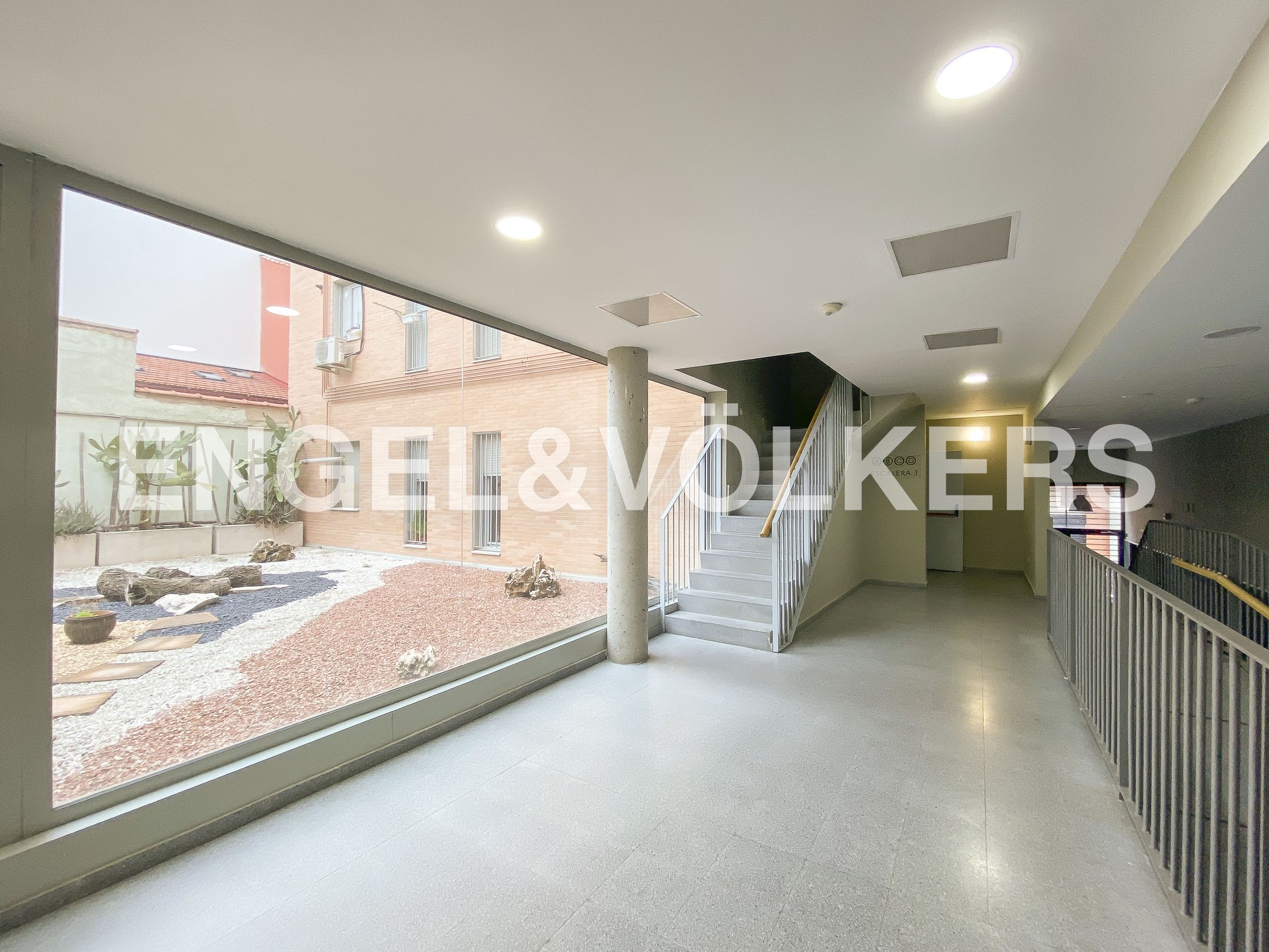 Apartamento en Almenara - Acceso portal