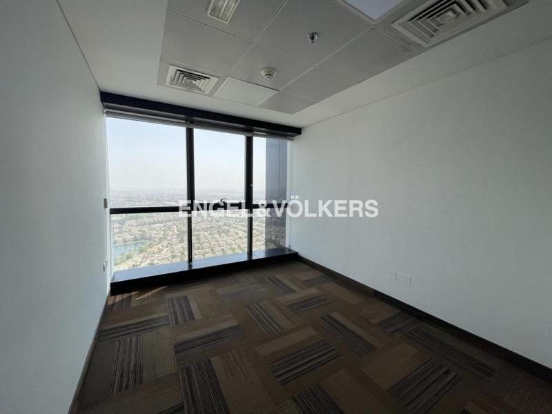 Office in Jumeirah Business Center 3
