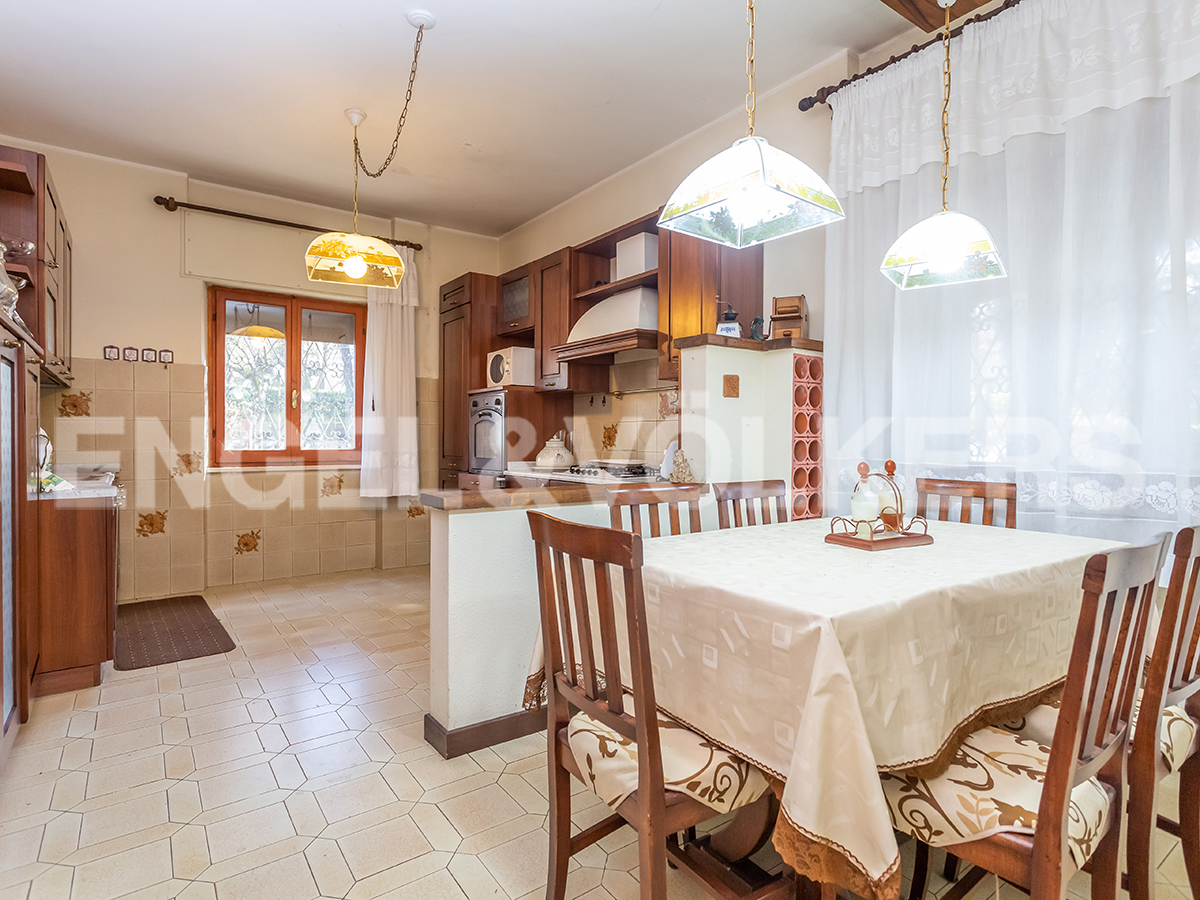 House in Castelli Romani - kitchen