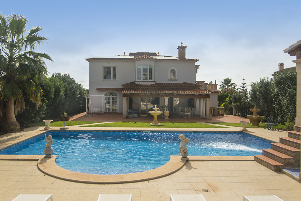 Casa en Cala Pi - Villa mediterránea con piscina en Cala Pi