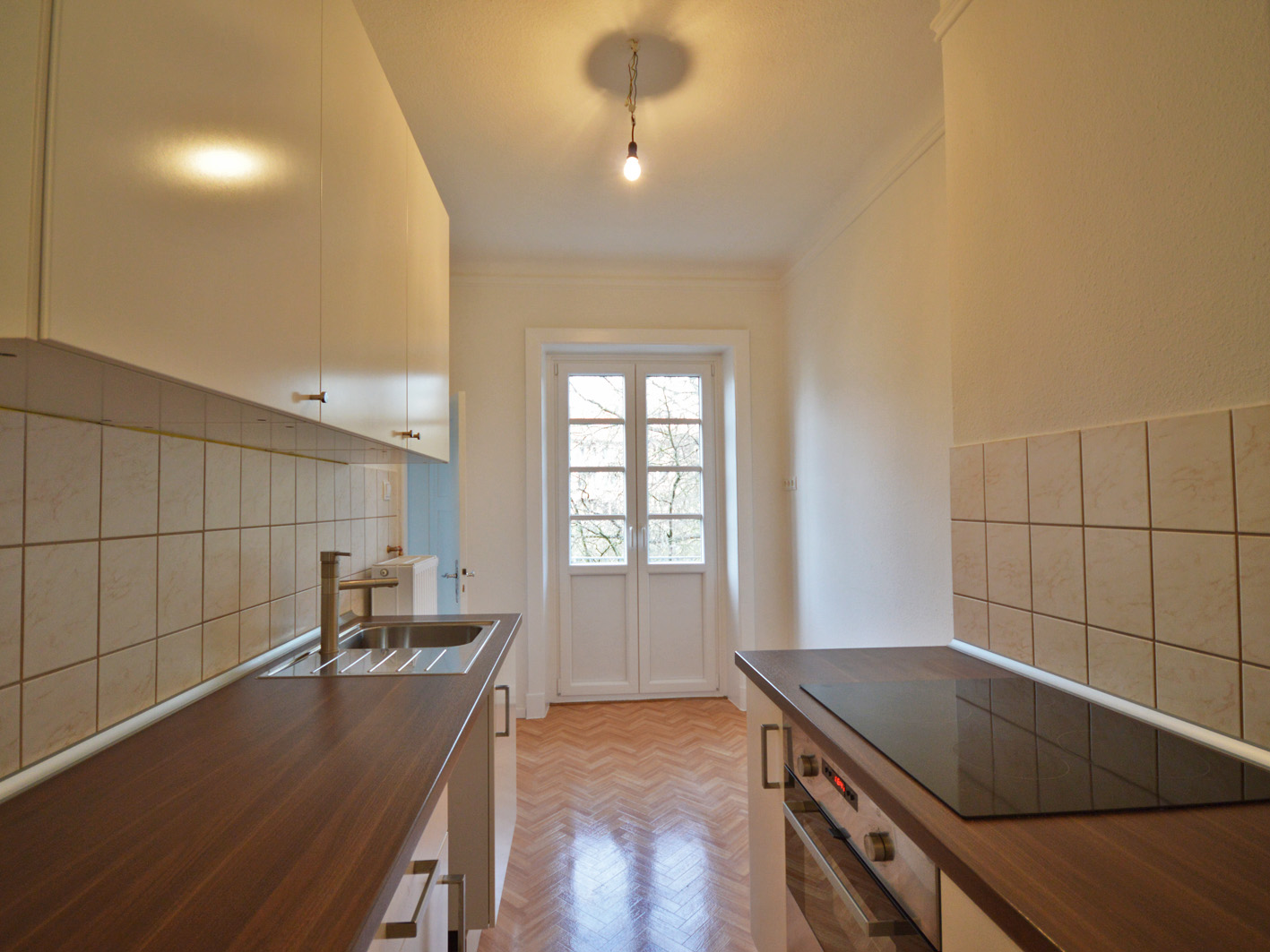 Wohnung in Bergedorf - Küche mit Balkon