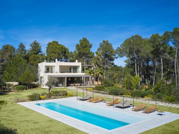 Villa moderna en zona exclusiva con gran terreno Santa Gertrudis (Ibiza)