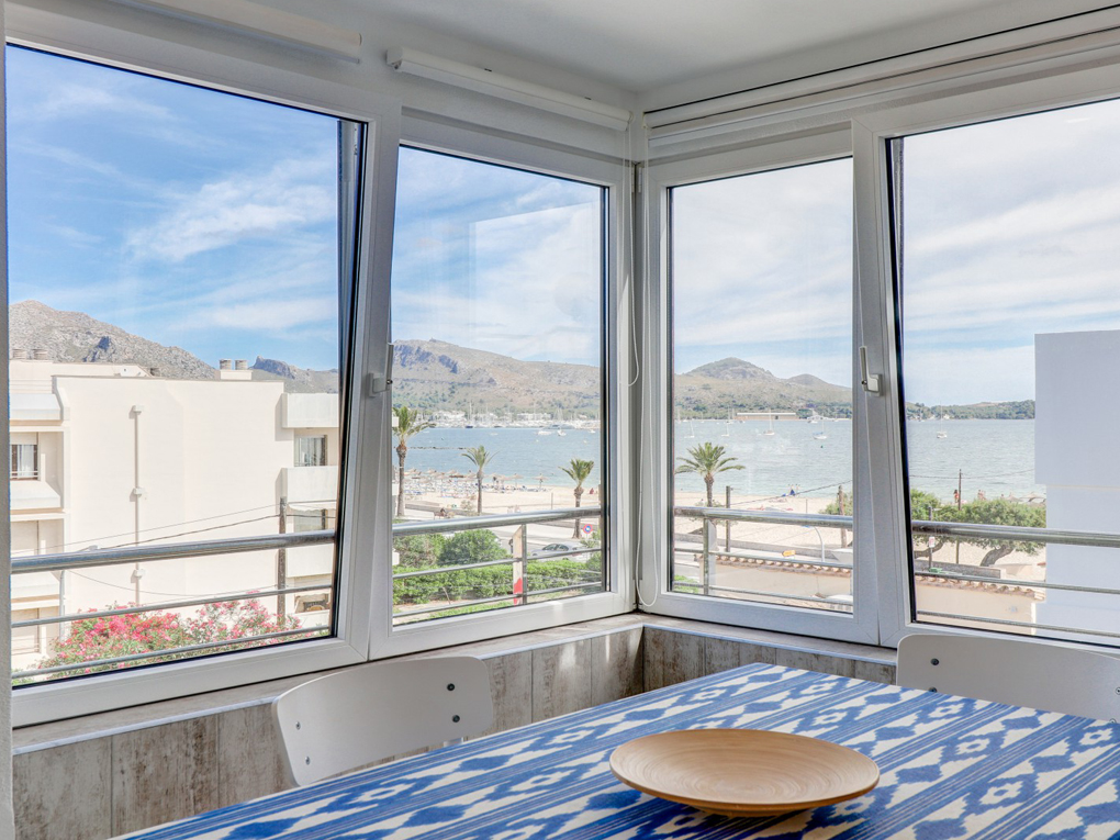 Estupendo apartamento con vistas al mar en venta, Puerto Pollensa
