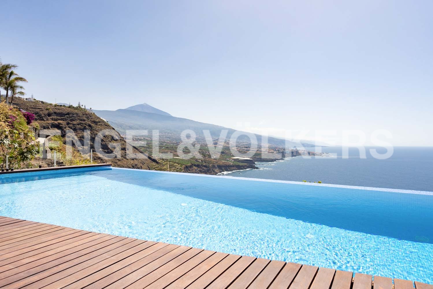 Lujosa Villa con vistas al mar y al Teide