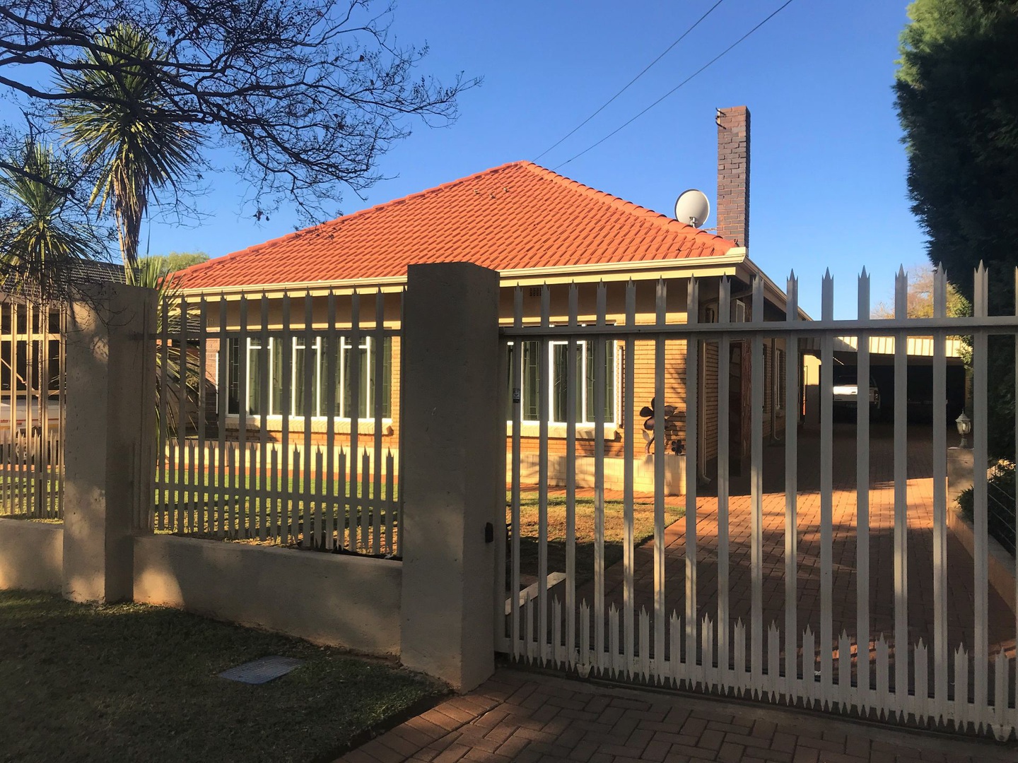 House in Potchefstroom Central - image.jpg