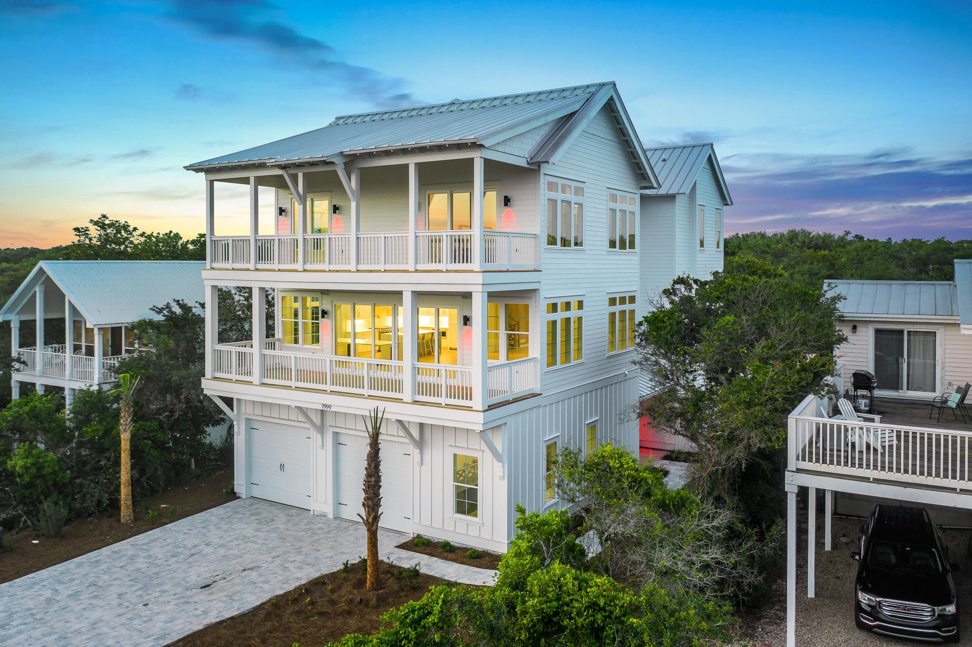 Single-Family in Inlet Beach, Florida