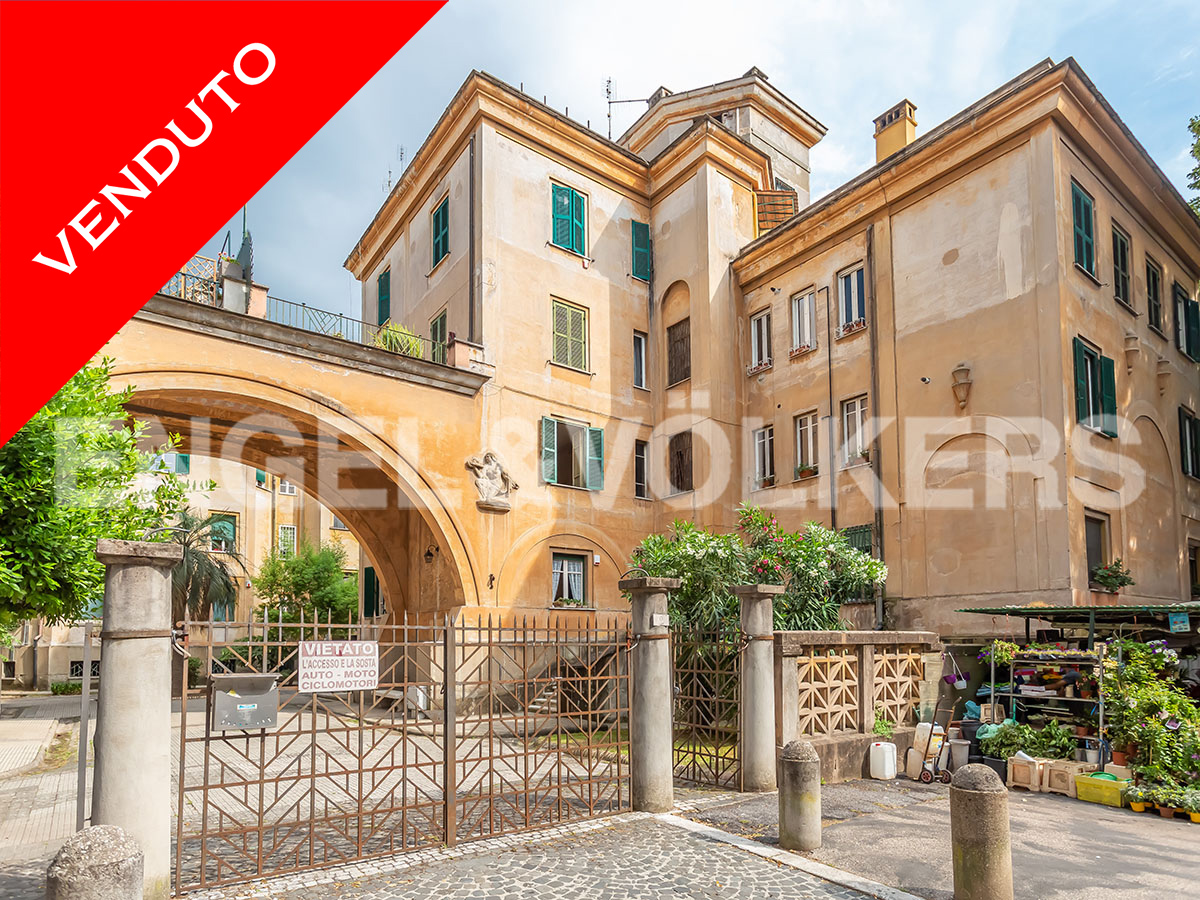 Apartment in Tufello - Monte Sacro - Nuovo Salario - Talenti - Building