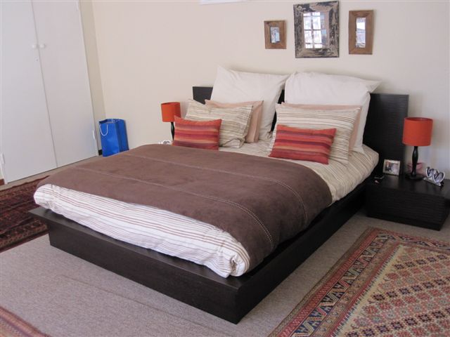Spacious 2-Bedroom with Bonus Room for Custom Living