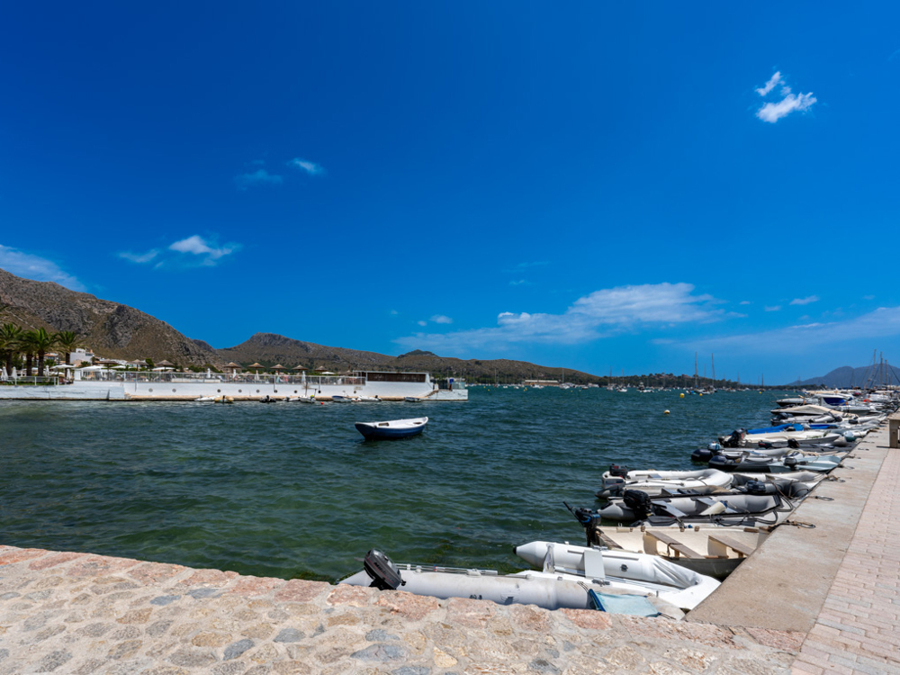 Investment / Wohn- und Geschäftshäuser in Puerto Pollensa