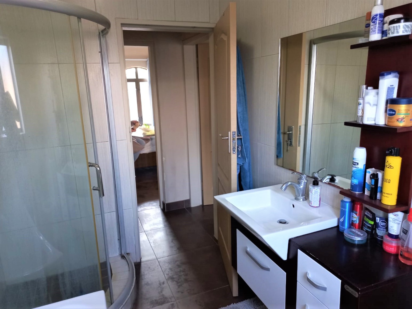 Apartment in Baillie Park - Bathroom