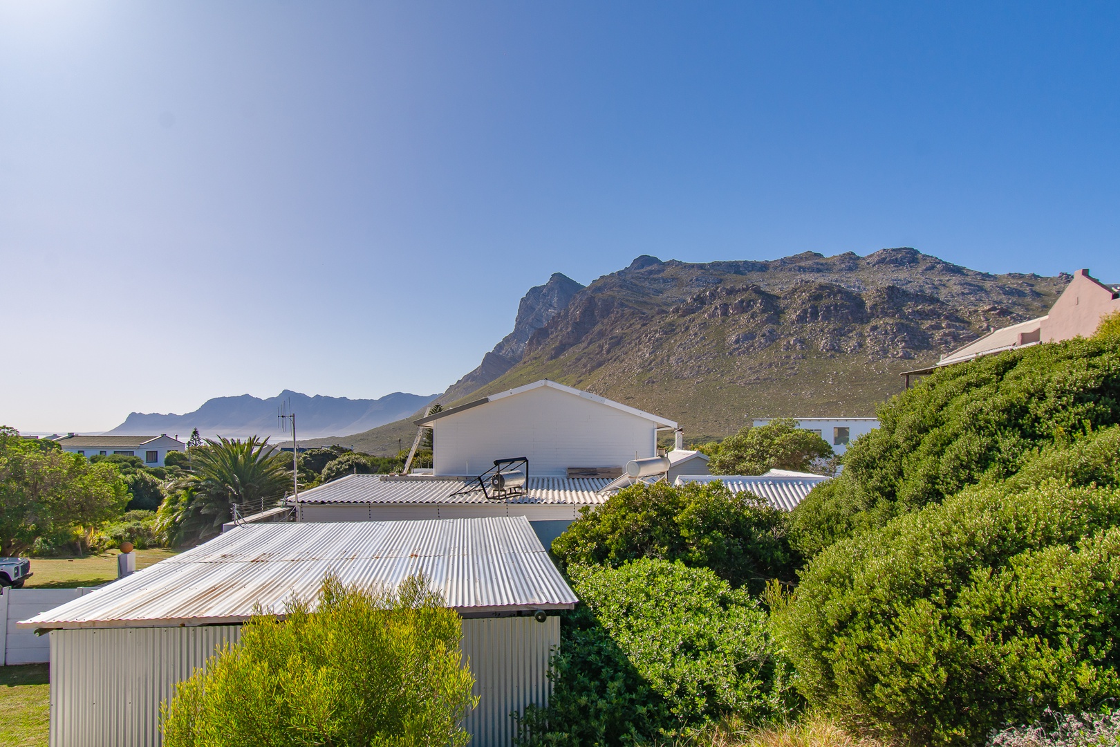 House in Rooi Els - 100 m from the Sea ' Panoramic mountain views
