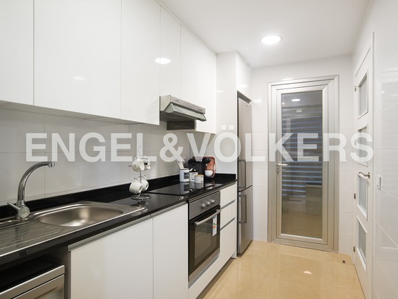 Show apartment (2bed) - Kitchen