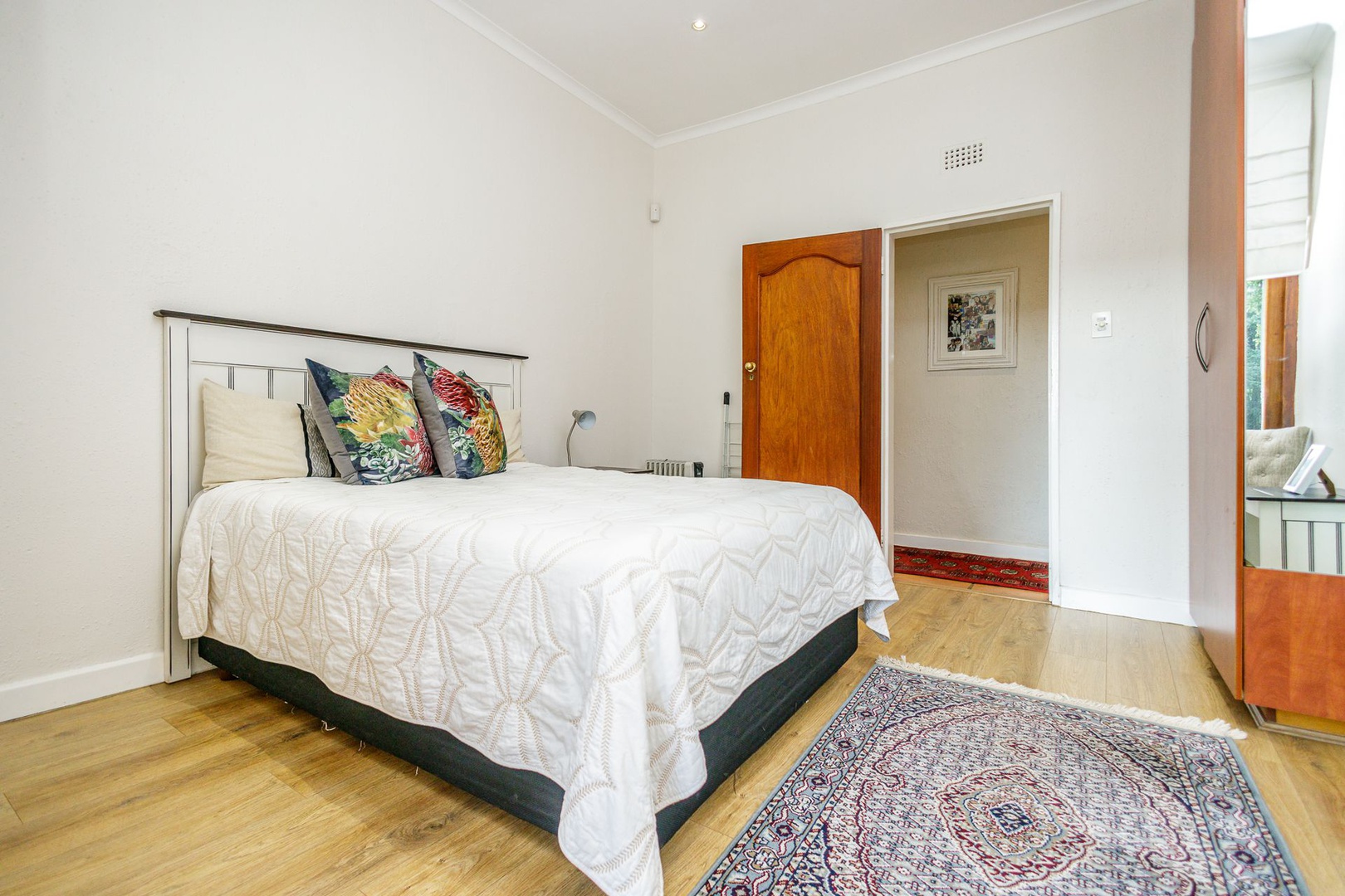 House in Craighall Park - Second Bedroom