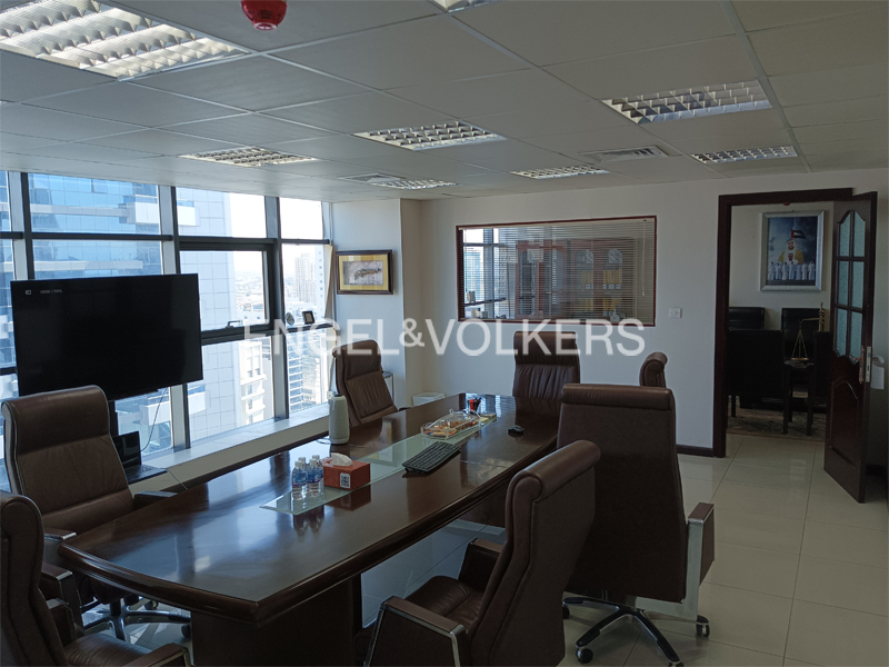 Office in Al Shafar Tower