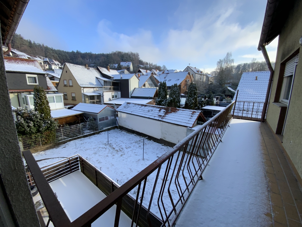 Investment / Wohn- und Geschäftshäuser in Erlenbach - Balkon