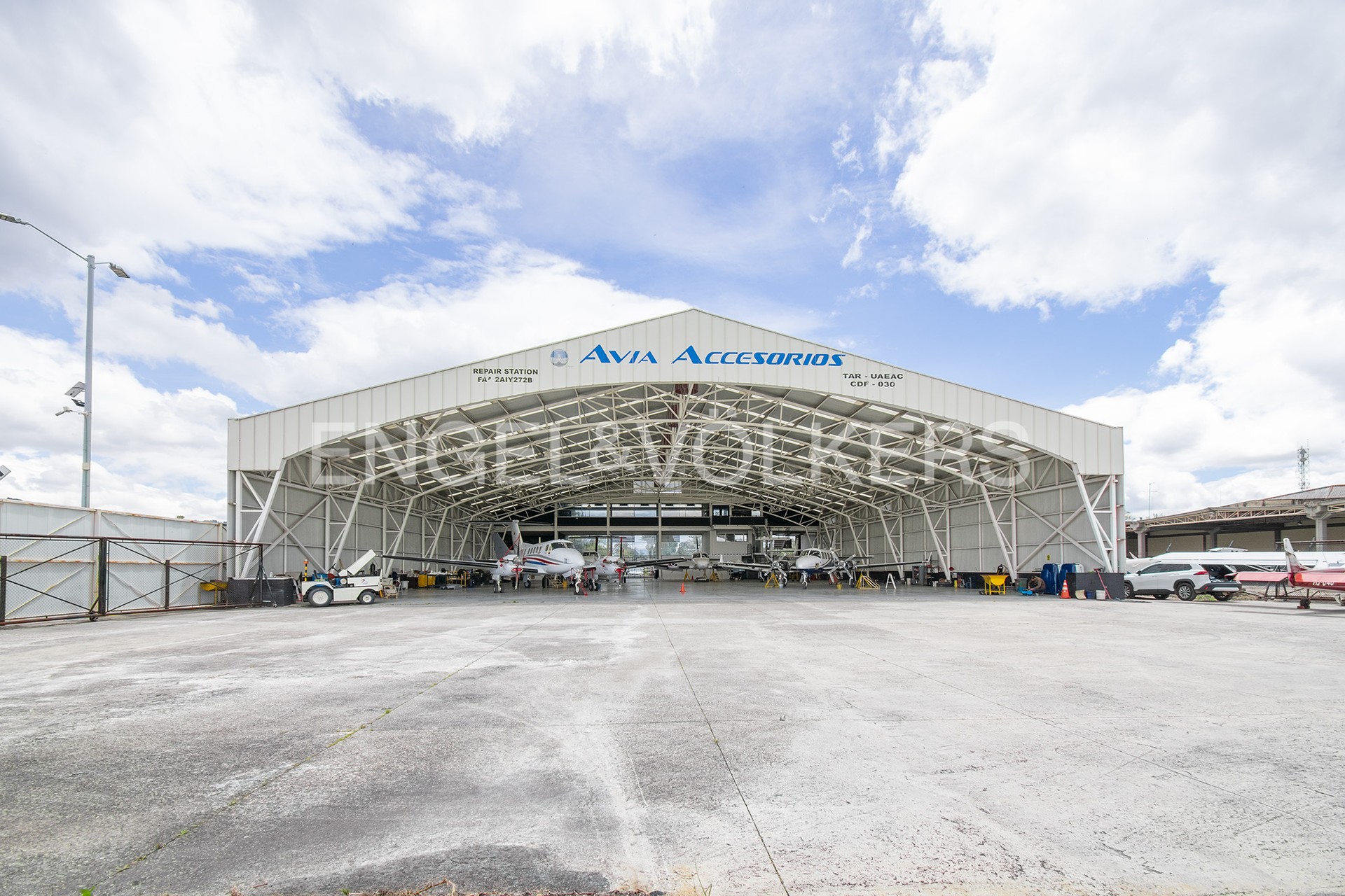 Industria / Almacén / Producción en Guaymaral - 06-Parqueadero de aeronaves