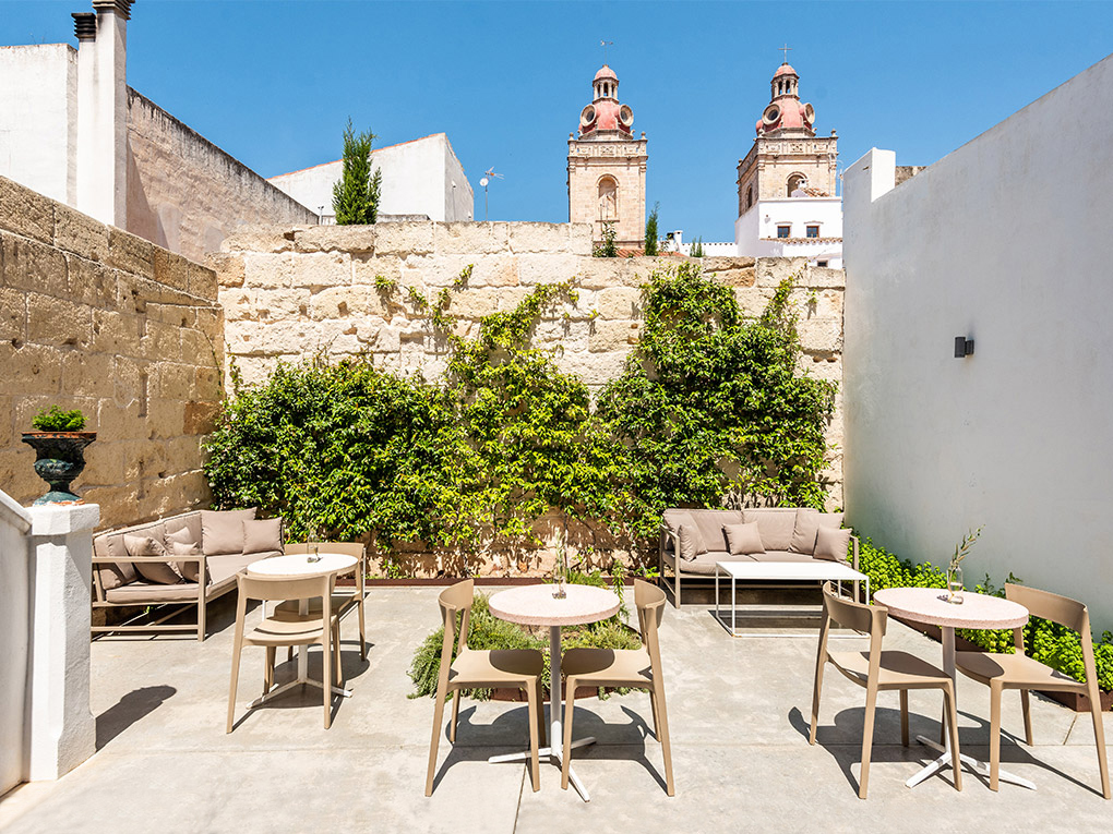 Haus in Ciutadella Ciudad - Espektakuläre Hotel zum Verkauf mit spektakulärer Aussicht in Ciutadella, Menorca