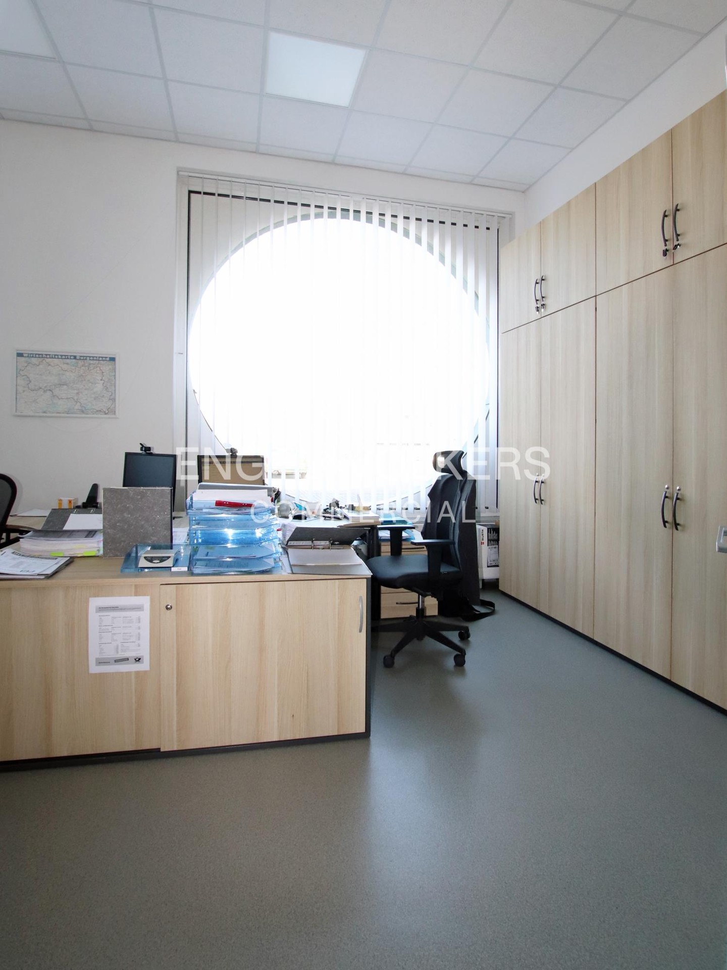 Investment / Wohn- und Geschäftshäuser in Freyburg - Büro