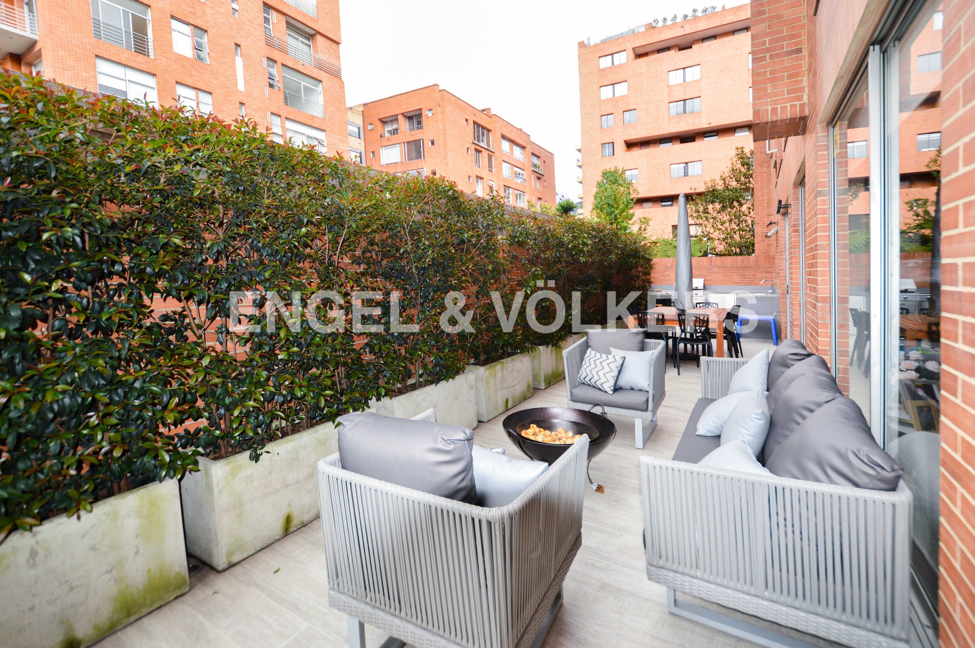 Apartamento para Inversion con terraza para venta en El Virrey