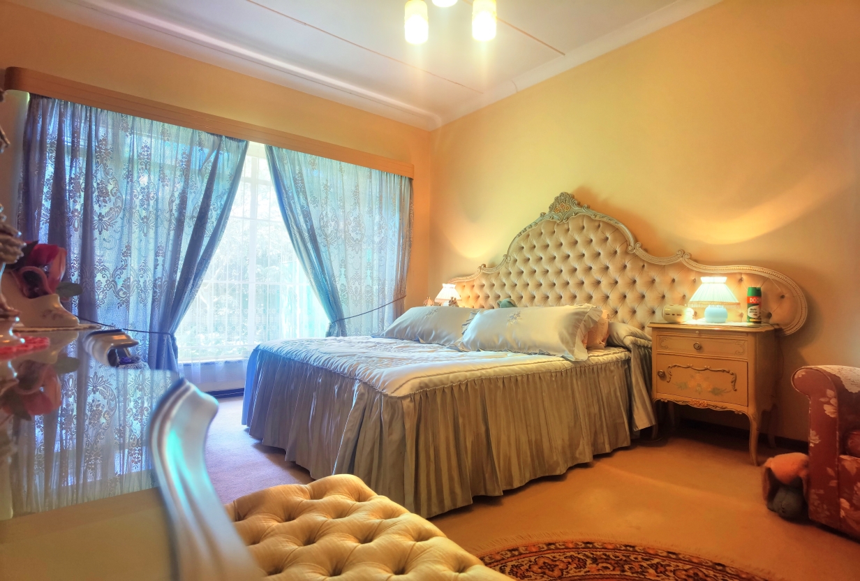 House in Potchefstroom - Bedroom 2.jpg