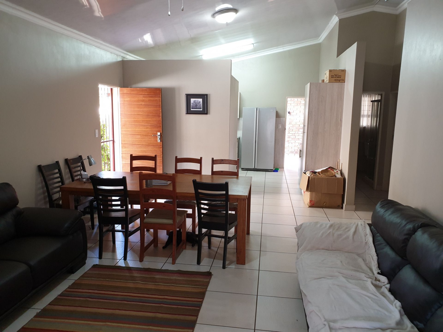 House in Central - Lounge/diningroom