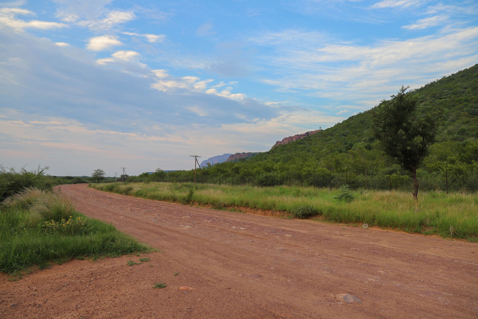 Land in Thabazimbi Rural - Access road to the farm