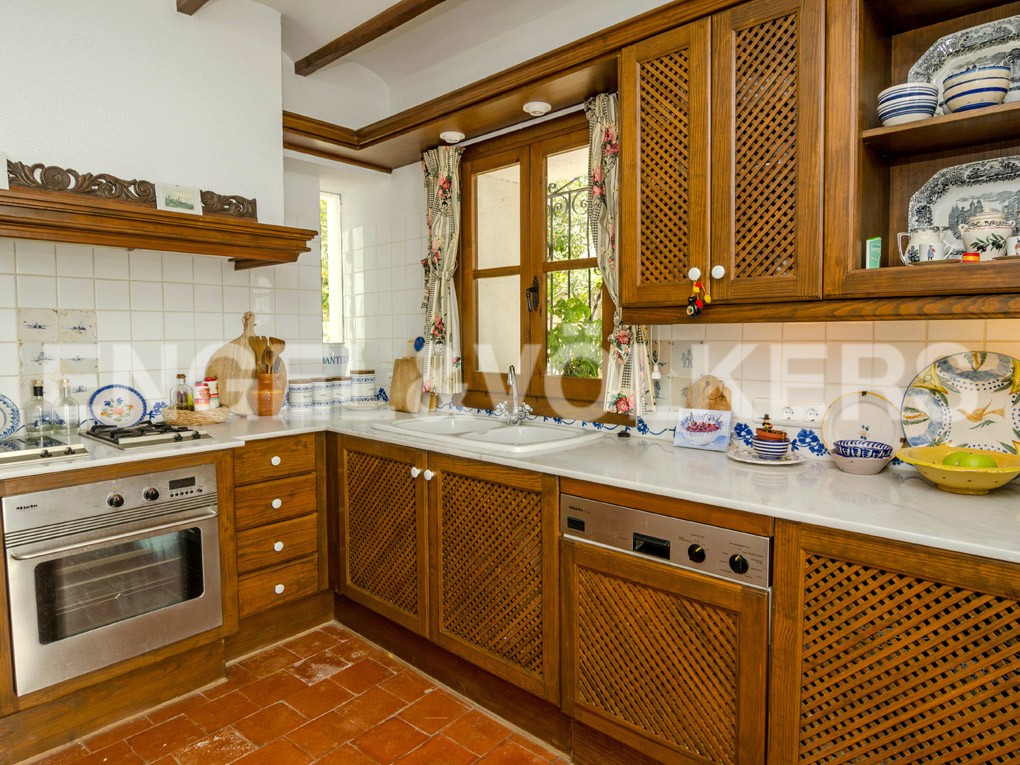 Casa en Moraira - Preciosa Finca con Vistas al Mar en Benimarco, Cocina Casa de Invitados