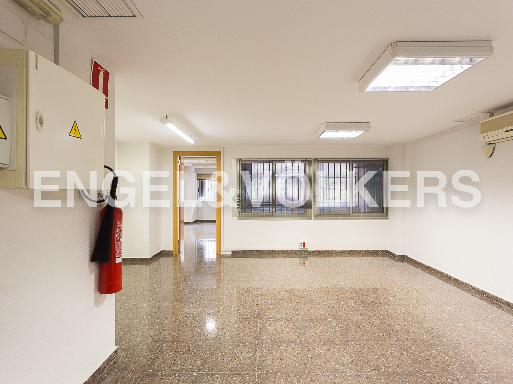 Oficina en Exposició - engel___volkers_lujo_valencia_-4.jpg