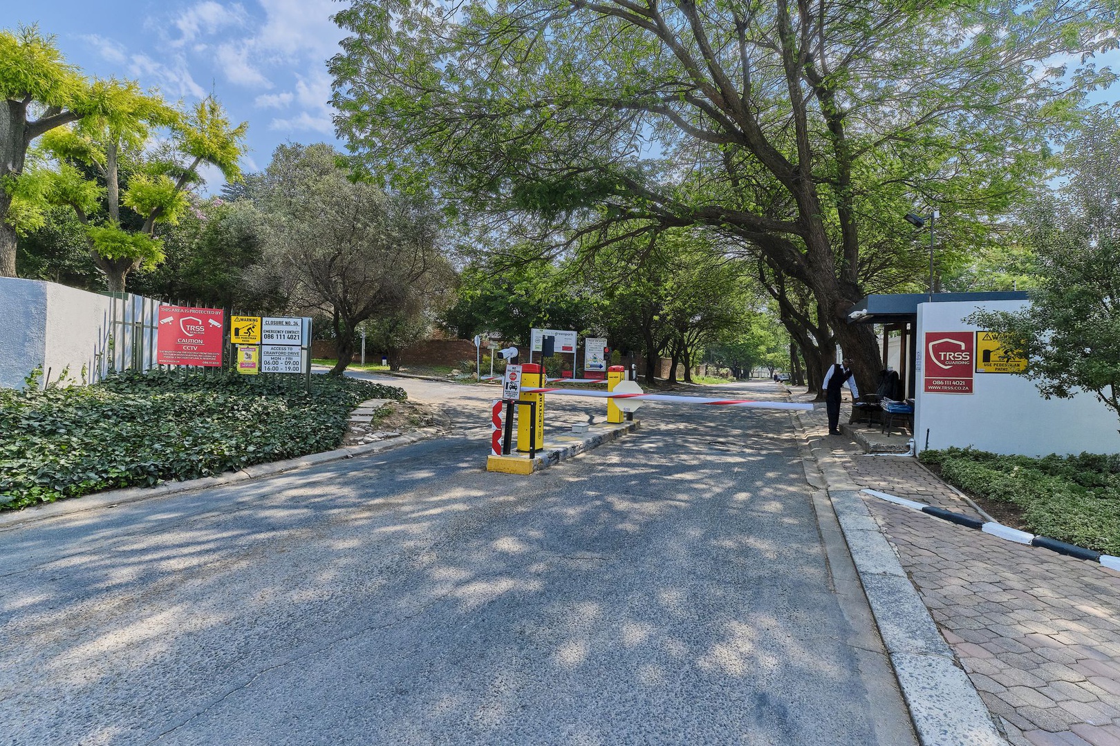 Land in Douglasdale - Boom gate access with manned security .jpg