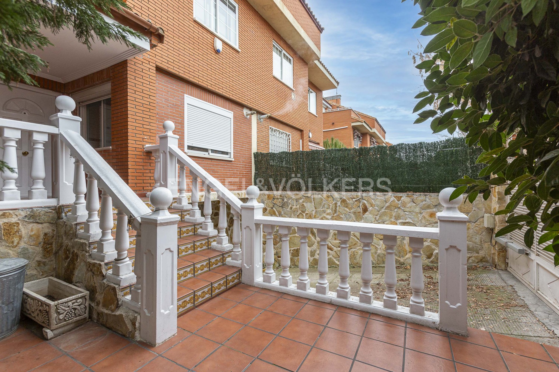 Estupenda casa unifamiliar adosada con piscina en La Garena, Alcalá de Henares