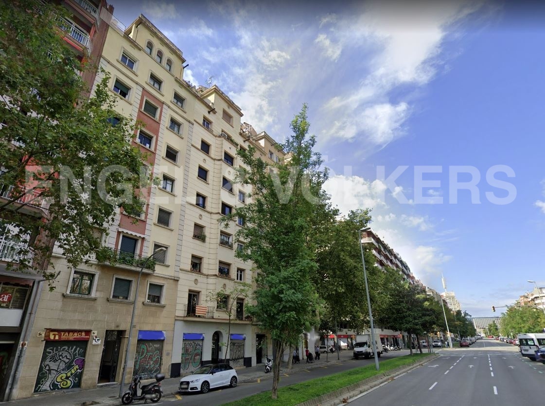 Inversión / Residencial inversión en La Nova Esquerra de l Eixample - 10-fachada.jpg