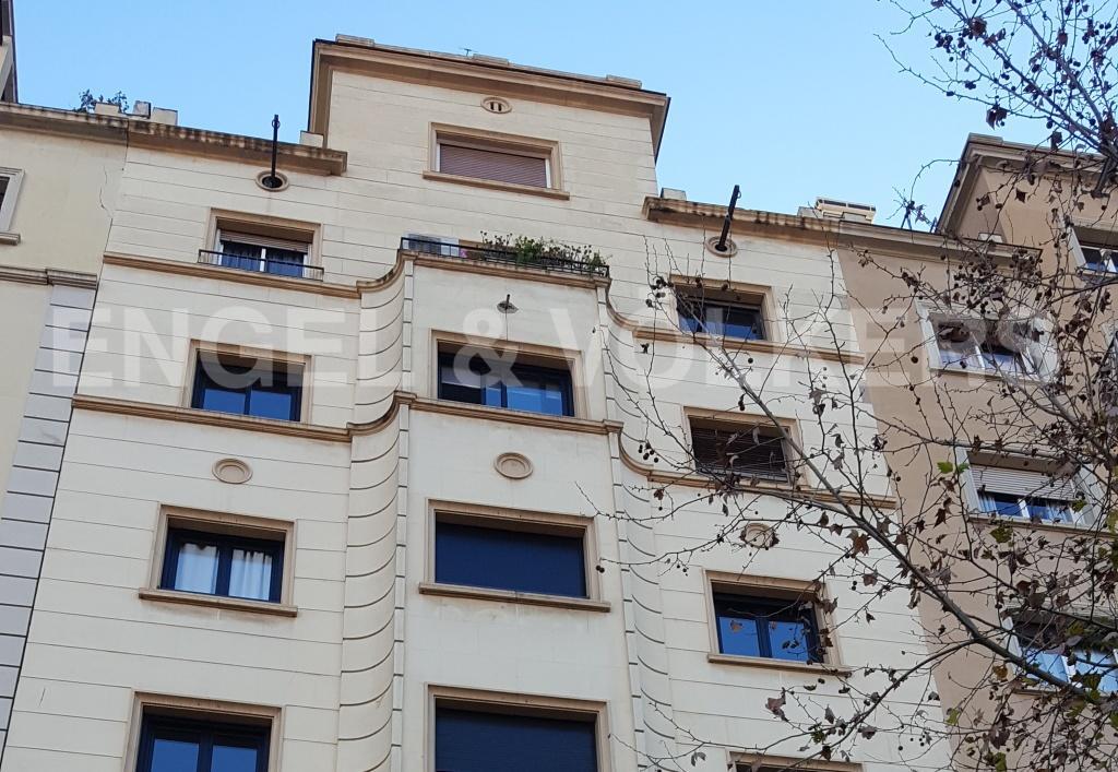 Inversión / Residencial inversión en La Nova Esquerra de l Eixample - 11-fachada roma.jpg